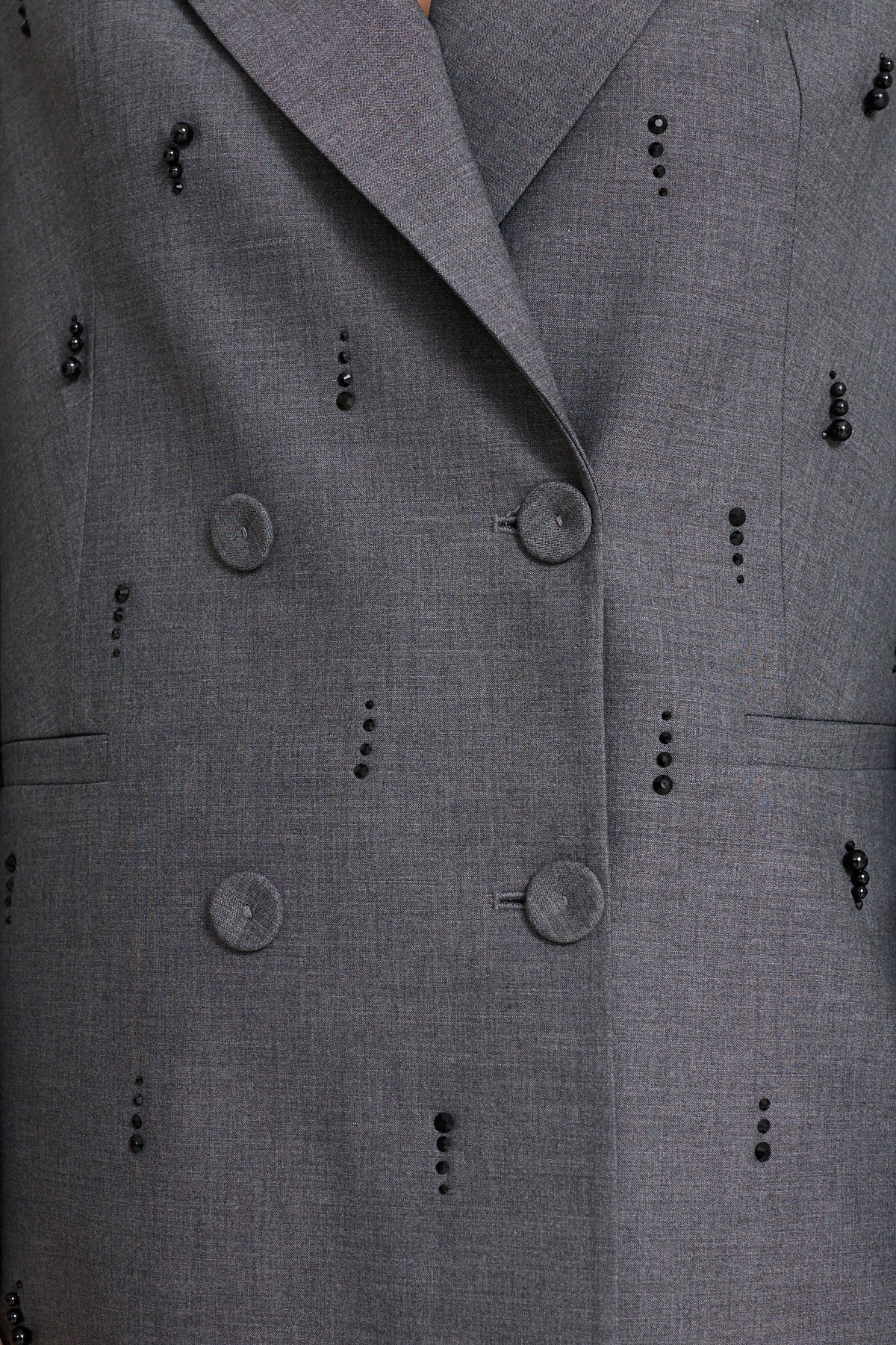 Doppelreihiger Blazer mit Perlen grau