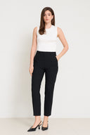 Schwarze Stoffhose mit Zierknopf