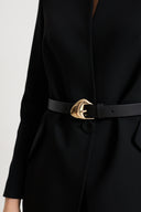 Taillierter Blazer mit Gürtel schwarz