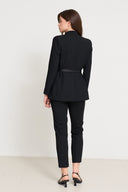 Taillierter Blazer mit Gürtel schwarz