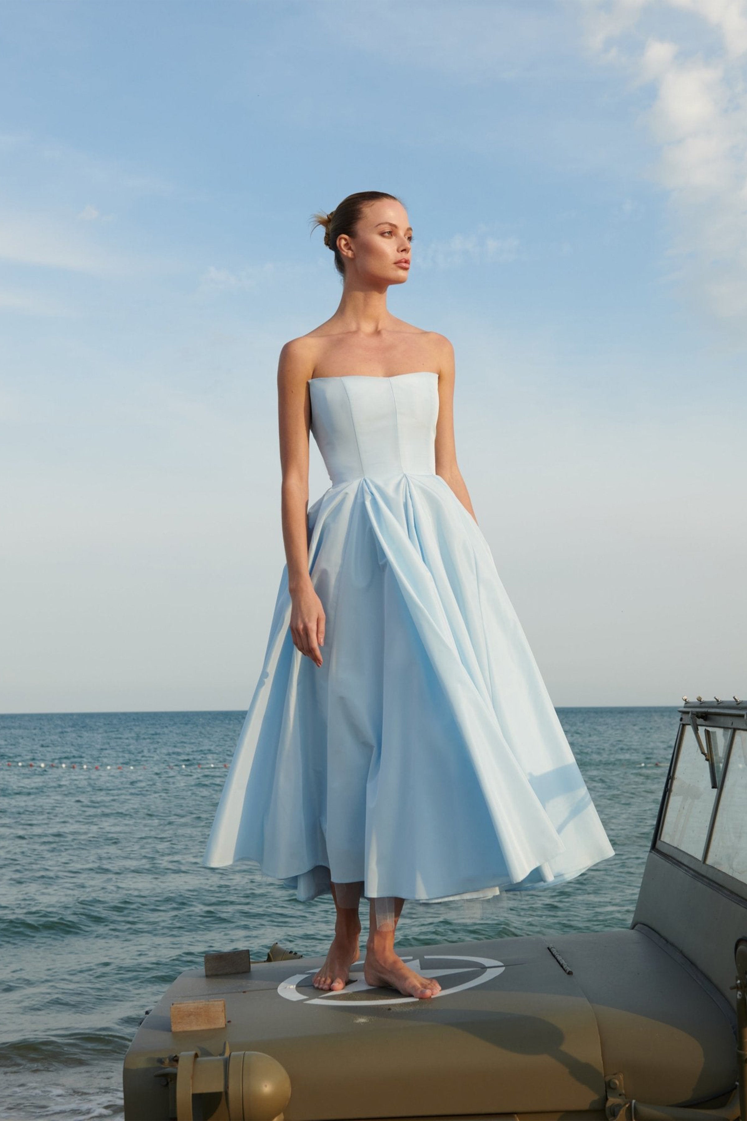CINDERELLA BLUE